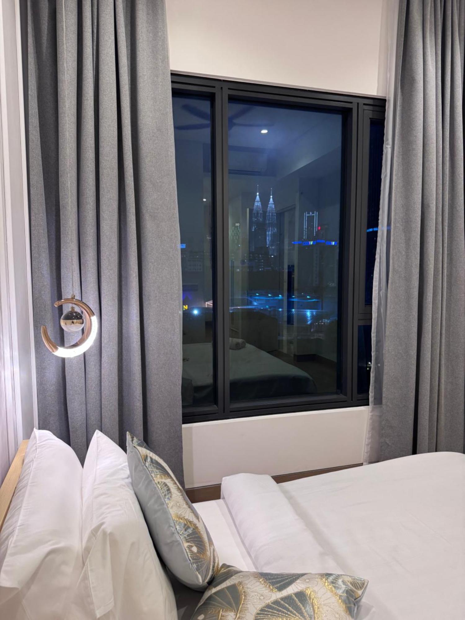 Infinity Pool Suite Bukit Bintang Lalaport Bbcc Kuala Lumpur Dış mekan fotoğraf