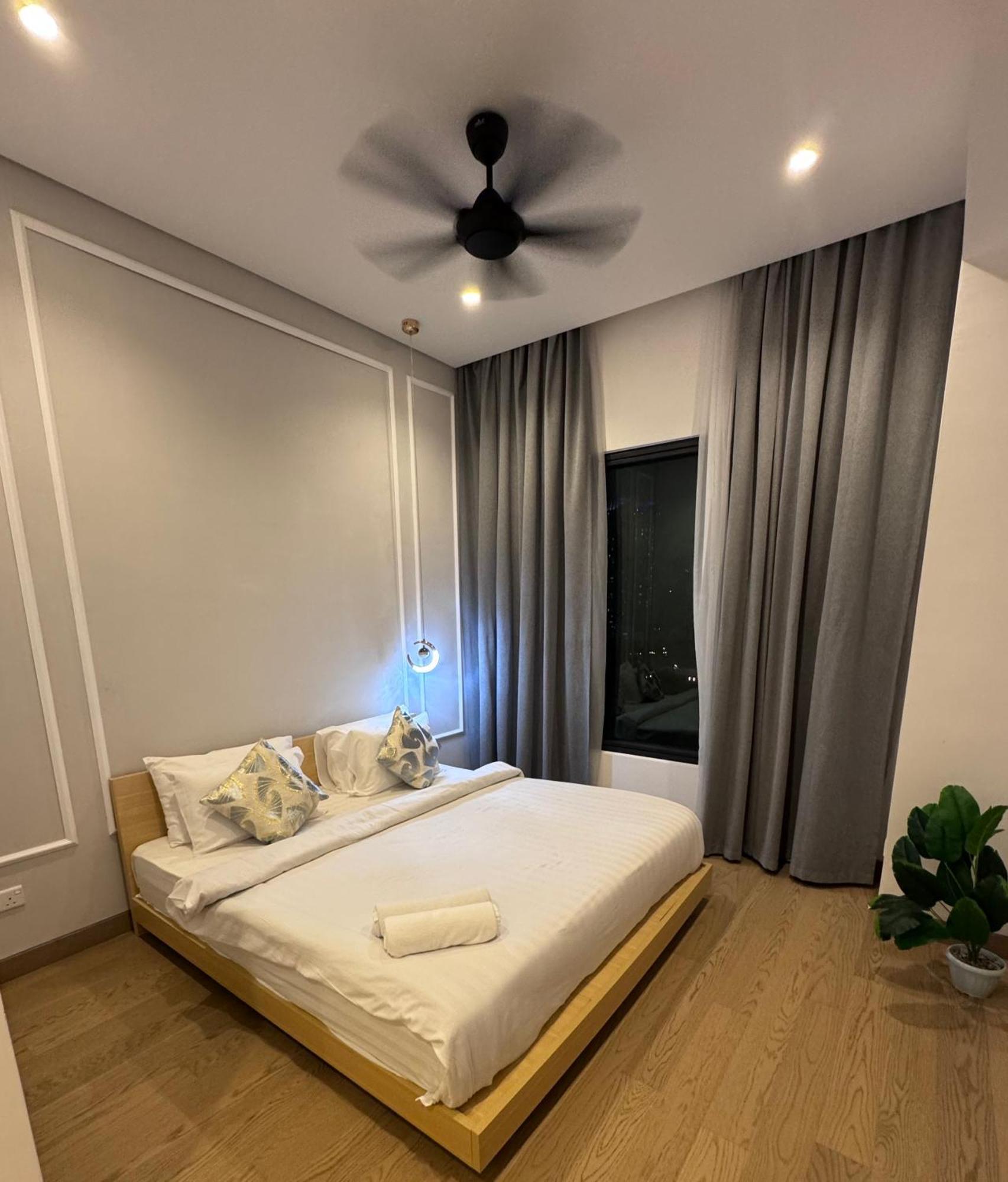 Infinity Pool Suite Bukit Bintang Lalaport Bbcc Kuala Lumpur Dış mekan fotoğraf