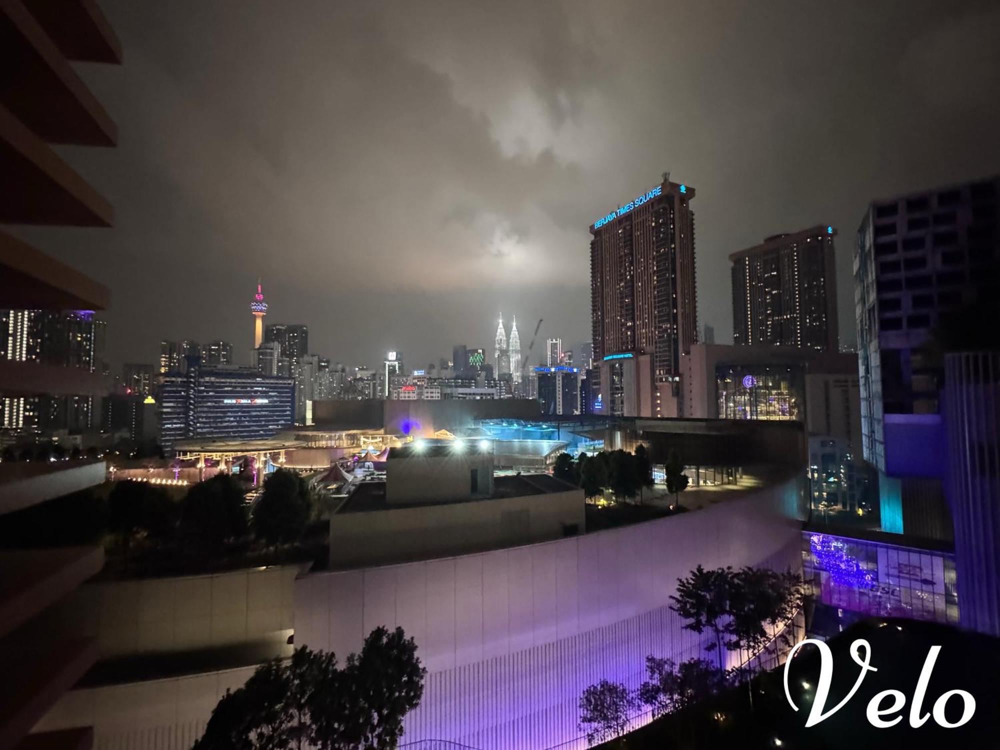 Infinity Pool Suite Bukit Bintang Lalaport Bbcc Kuala Lumpur Dış mekan fotoğraf
